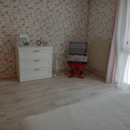 Chez Papinette, Proche Gare Et Centre, Pdj Compris Apartment นีออร์ ภายนอก รูปภาพ